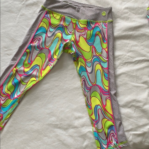 Trina Turk athletic wear - Picture 2 of 6